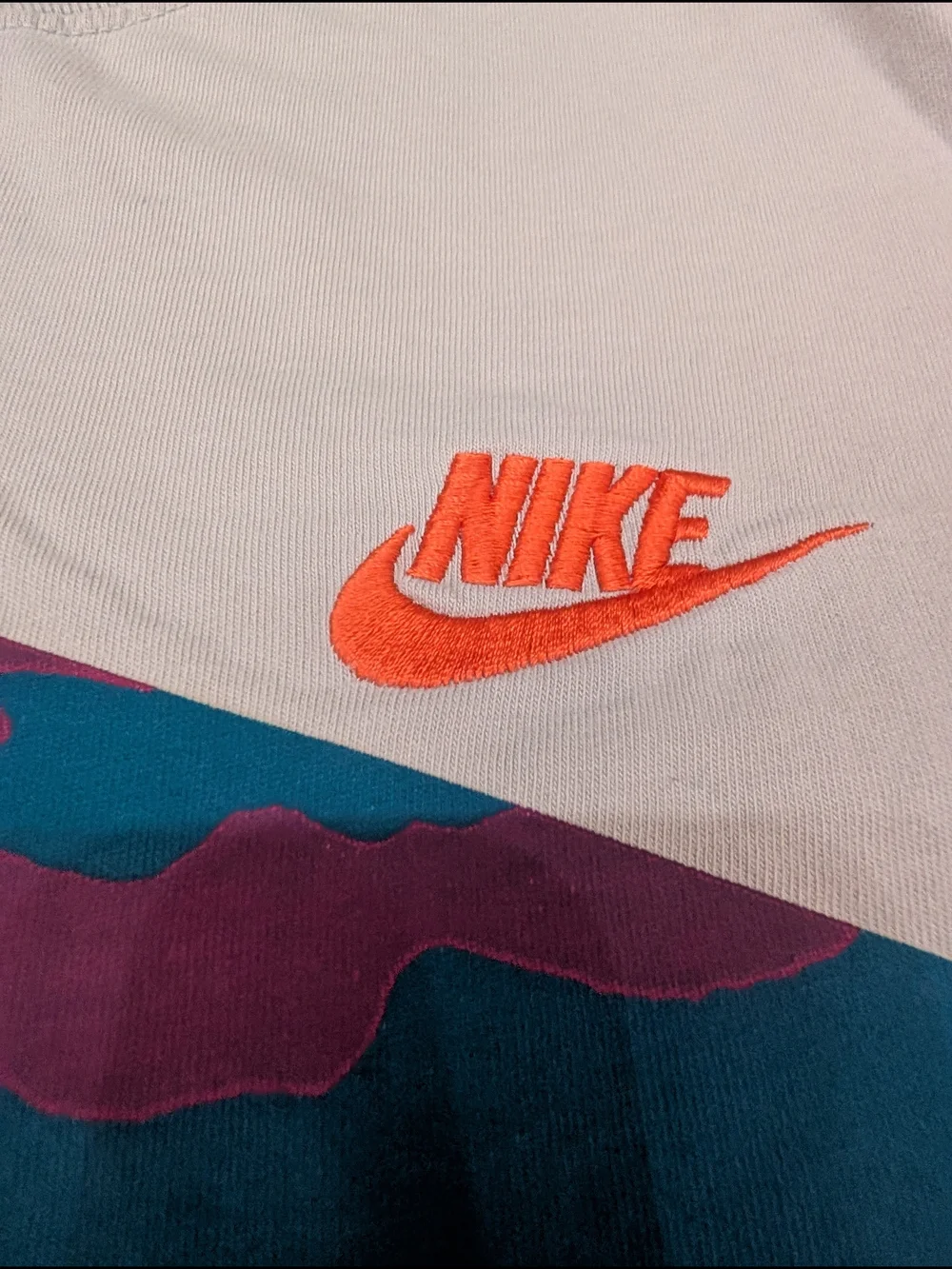 Nike Gradient Graphic Tee with Bold Multicolor Play Design